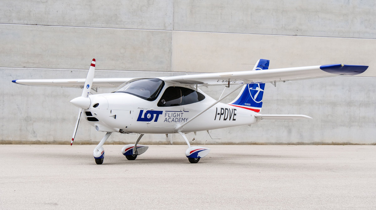 P2008 JC LOT Flight Academy Poland
