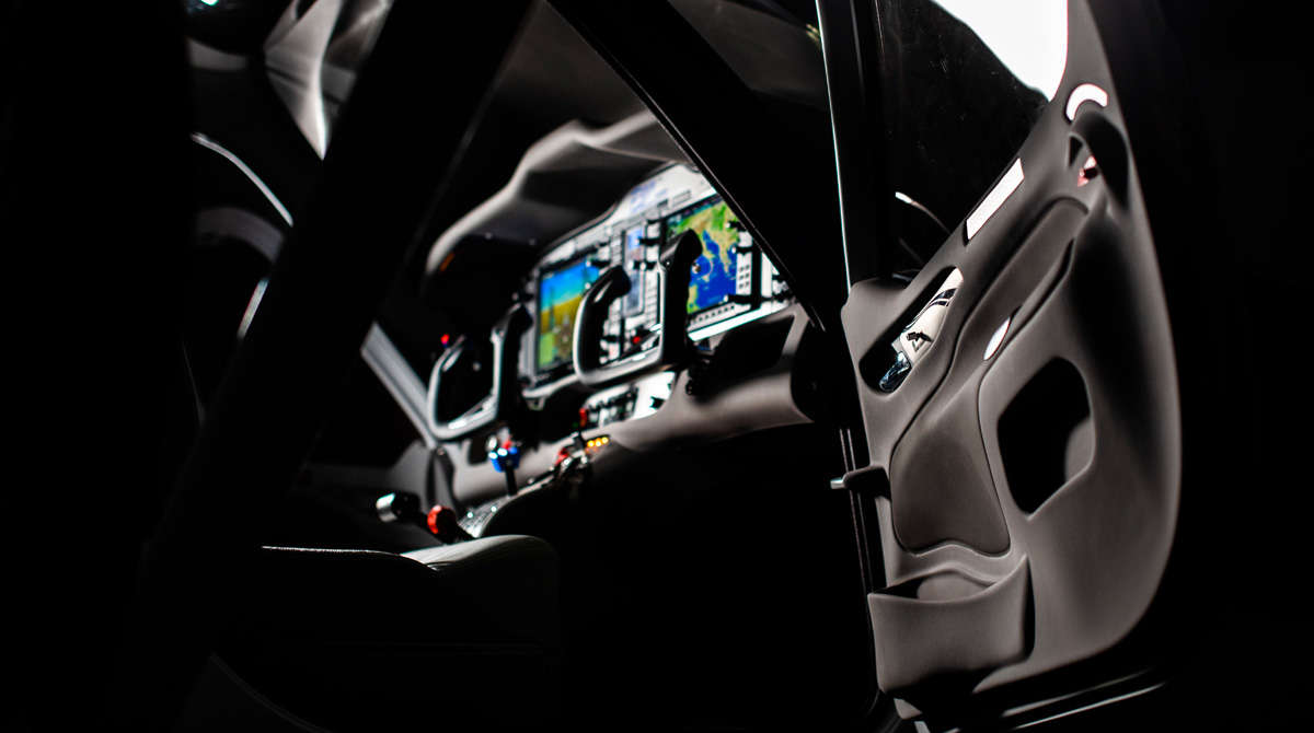 P2010 by Tecnam Interior Sideview