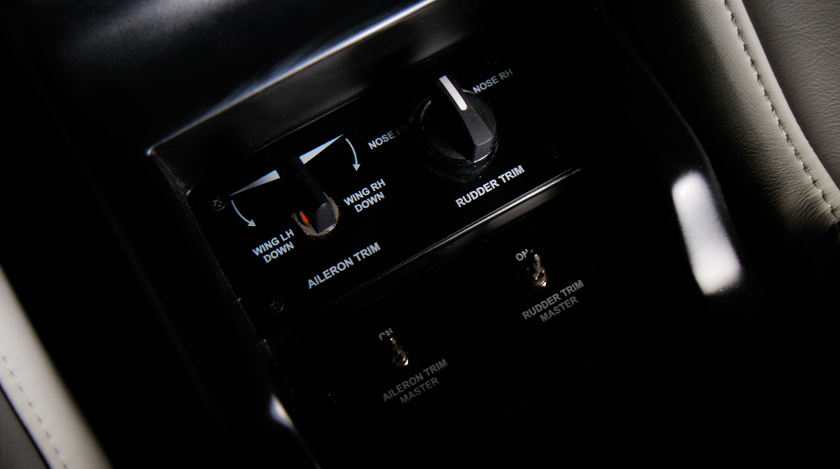 P2012 Cockpit Details