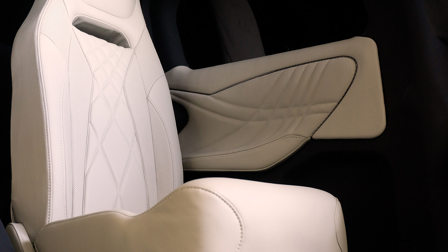 door and seat copia