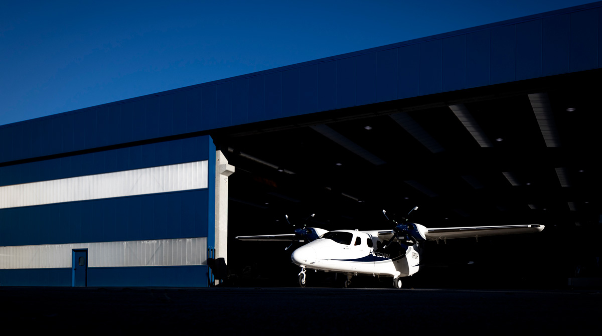 P2012 exiting Tecnam Hanger