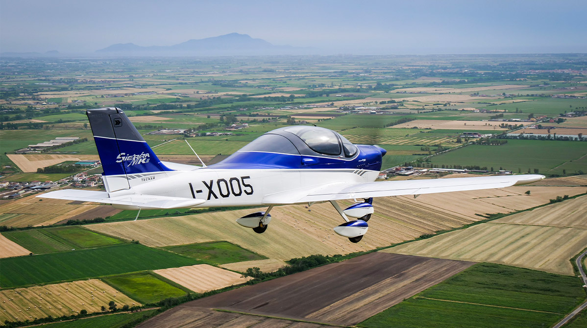 P2002 Sierra low wing single engine plane