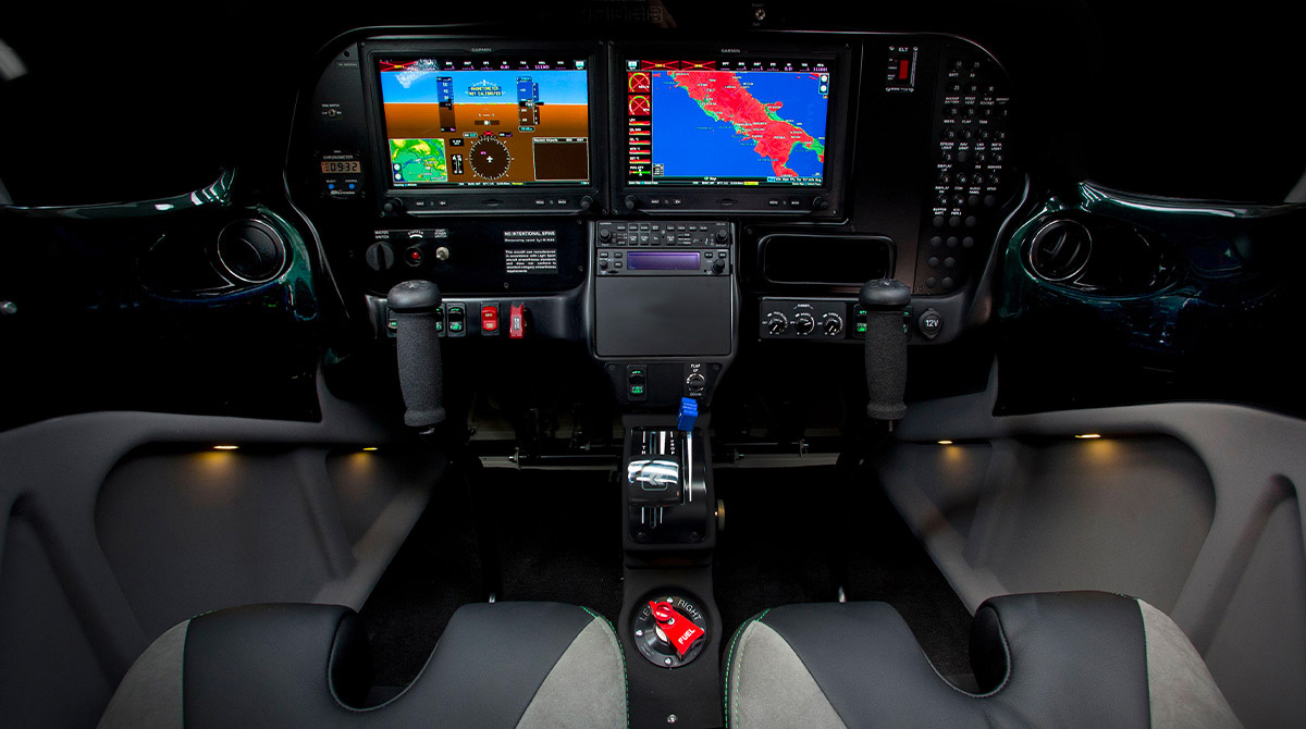 P2002 Sierra Garmin 2 screens avionic