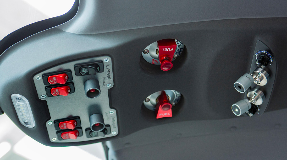 P2006T overhead panel