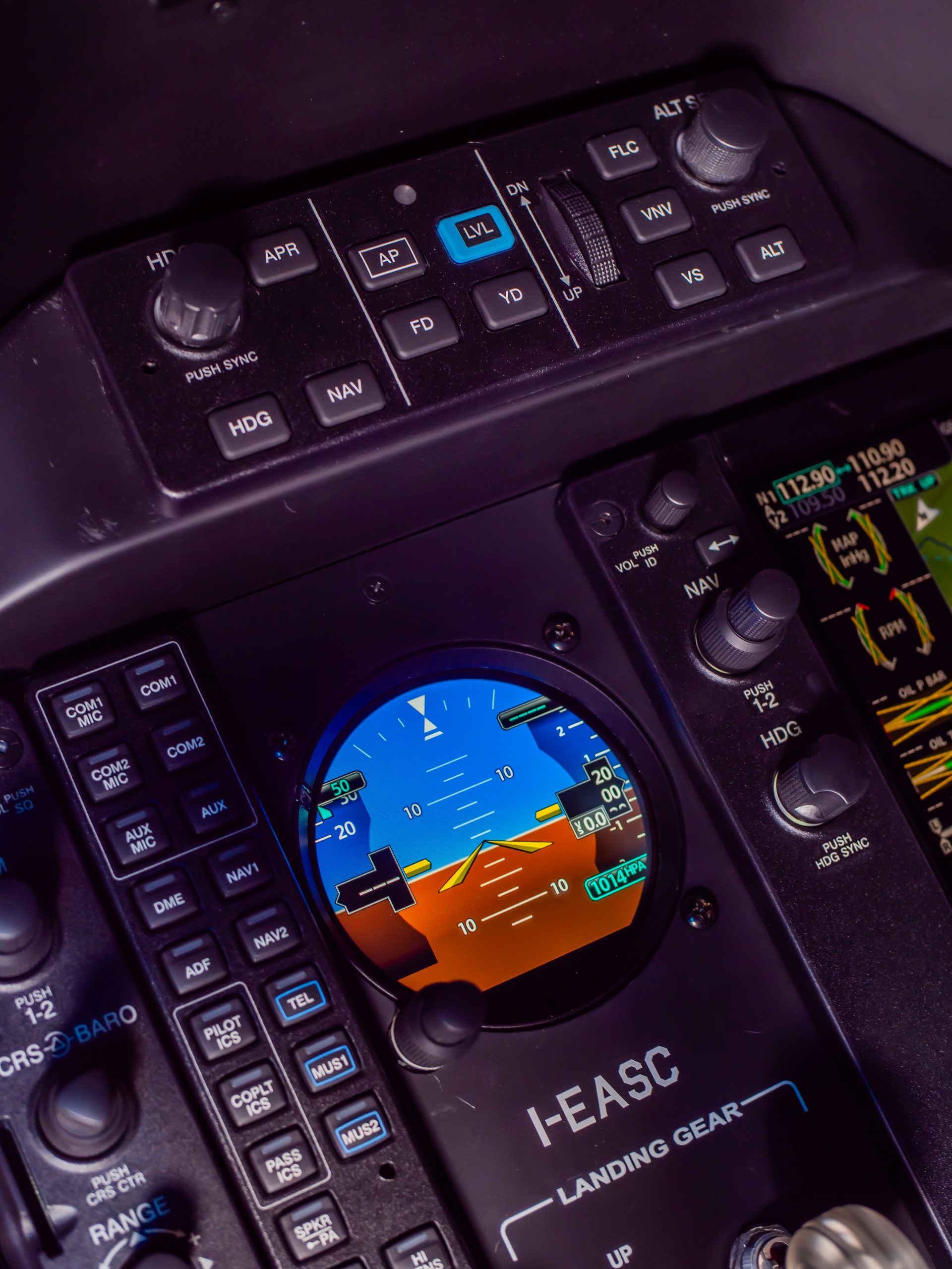 P2006T-NG-AVIONICS-25-scaled