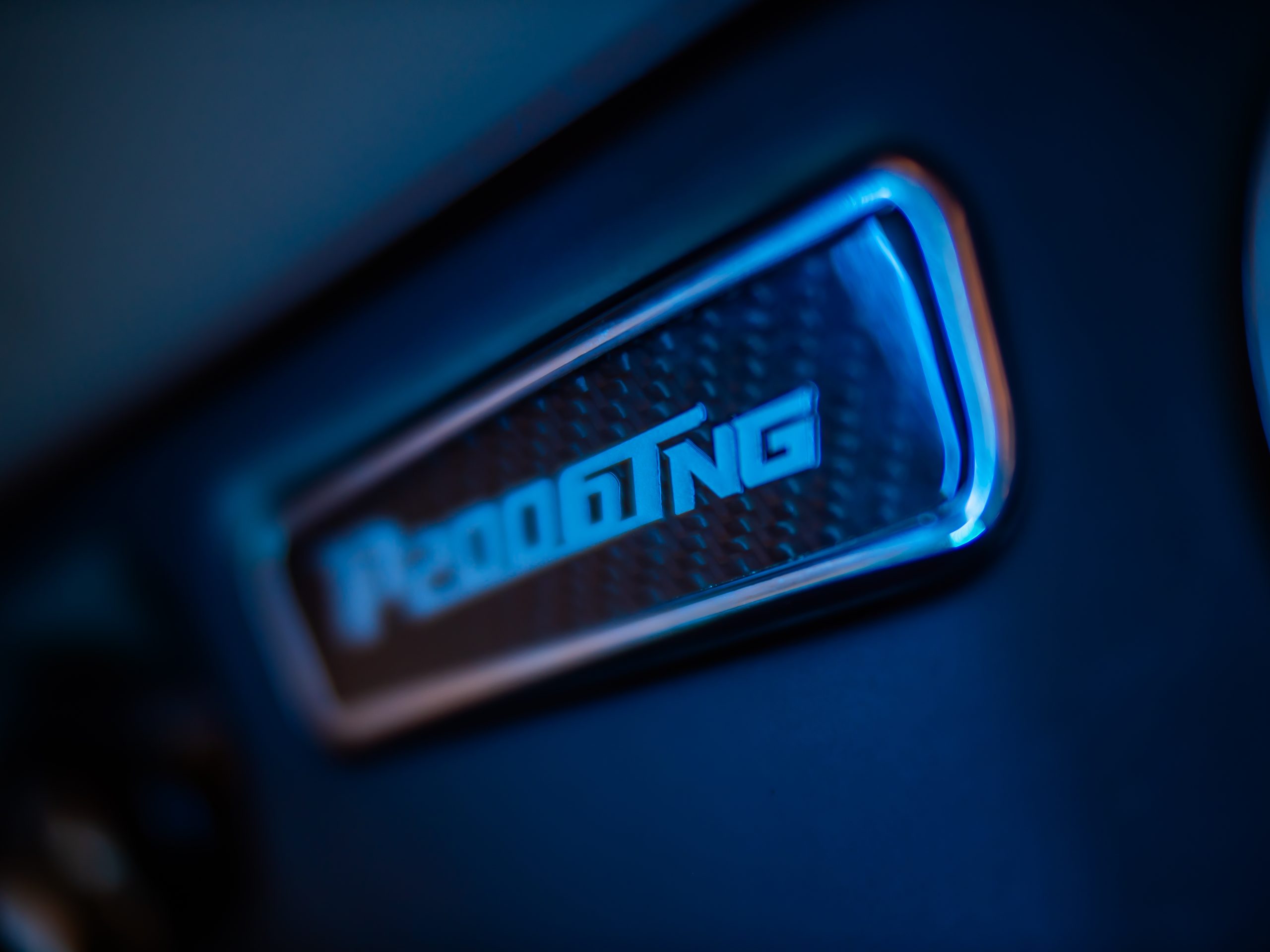 P2006T-NG-INTERIOR-18-scaled