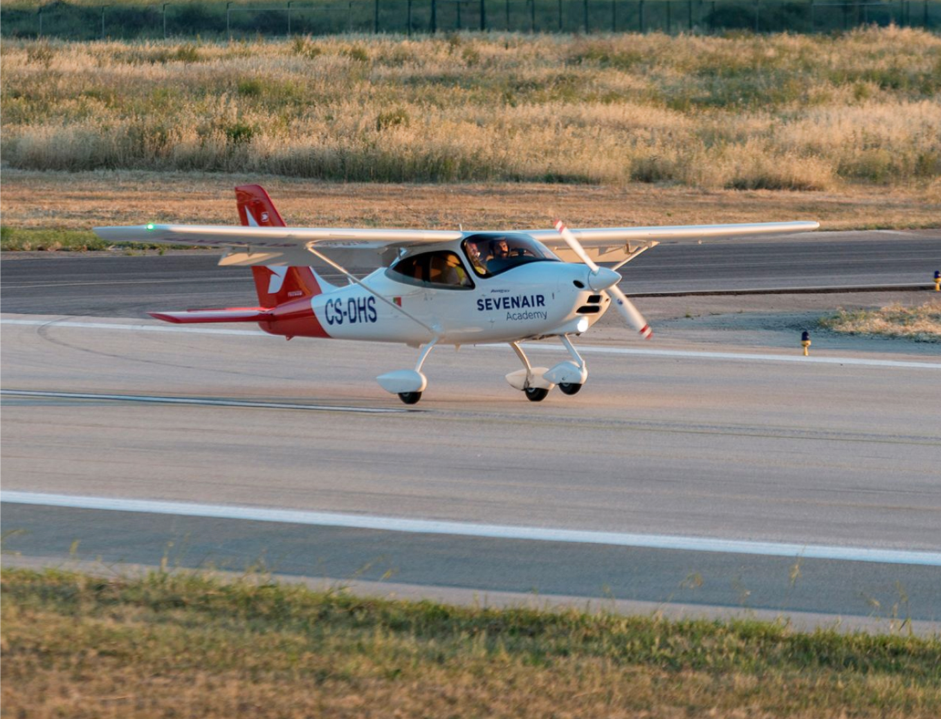 P2008 JC
