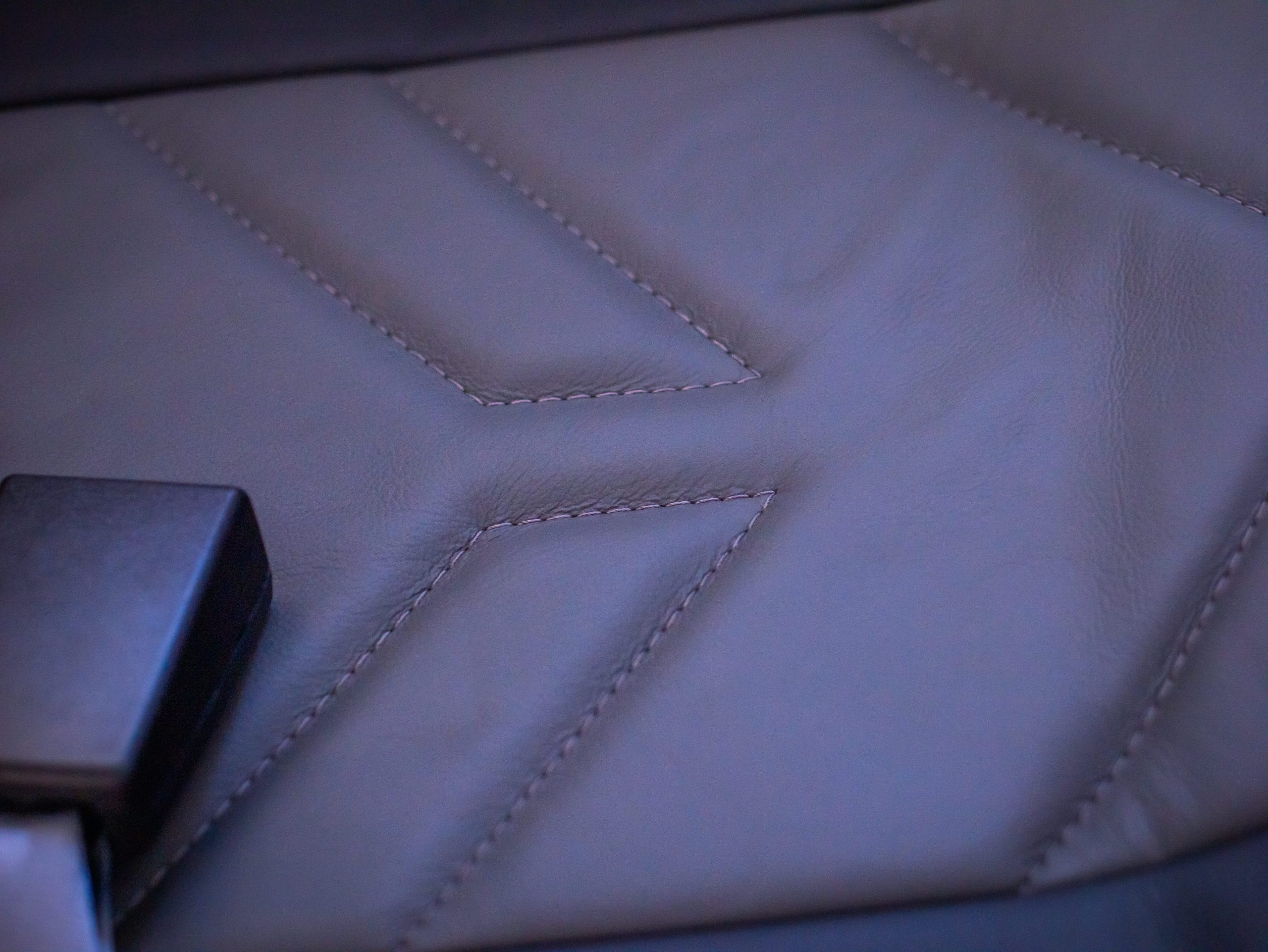 P2012STOL_Caribbeans_Interior-2-1-scaled