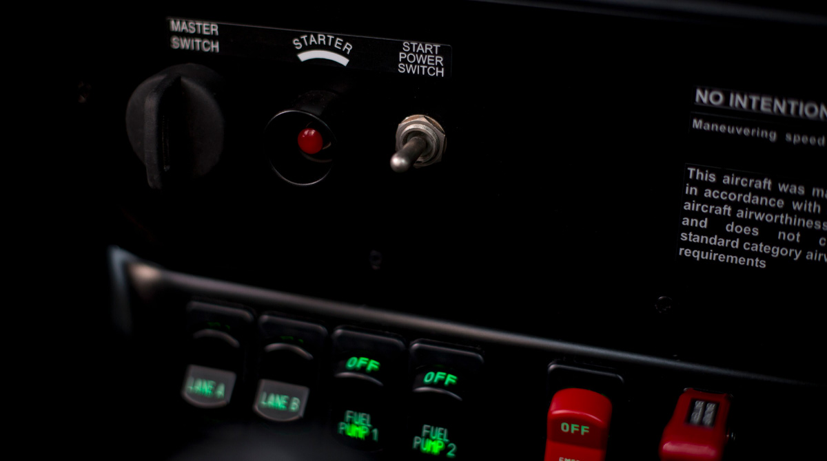 P2002 Sierra details of the cockpit